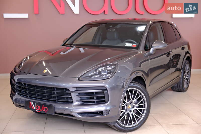 Внедорожник / Кроссовер Porsche Cayenne 2019 в Одессе