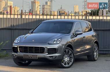 Porsche Cayenne 2015