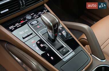 Внедорожник / Кроссовер Porsche Cayenne 2020 в 