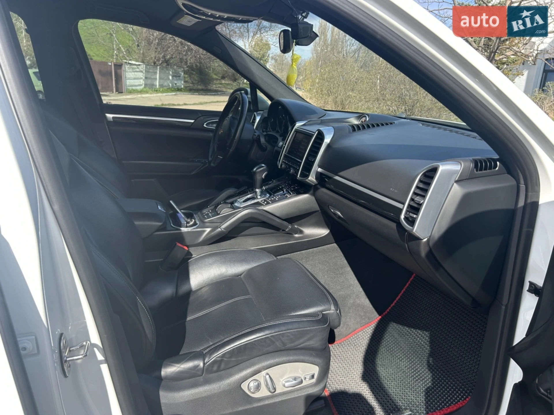 2013 Porsche Cayenne - мініатюра 30