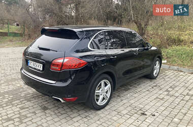 Внедорожник / Кроссовер Porsche Cayenne 2010 в 