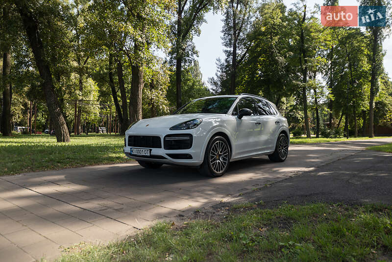 Позашляховик / Кросовер Porsche Cayenne 2018 в Києві
