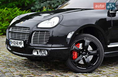 Внедорожник / Кроссовер Porsche Cayenne 2006 в 