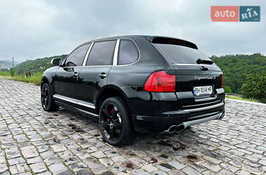 Внедорожник / Кроссовер Porsche Cayenne 2006 в 
