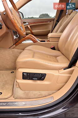 Внедорожник / Кроссовер Porsche Cayenne 2006 в 