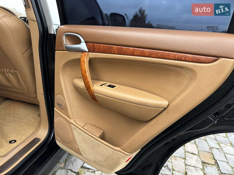 Внедорожник / Кроссовер Porsche Cayenne 2006 в Житомире
