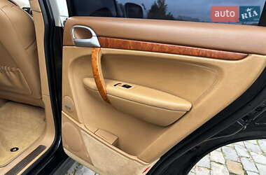 Внедорожник / Кроссовер Porsche Cayenne 2006 в 