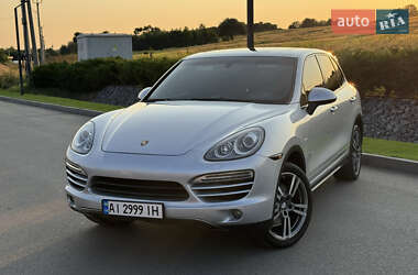 Позашляховик / Кросовер Porsche Cayenne 2013 в Києві