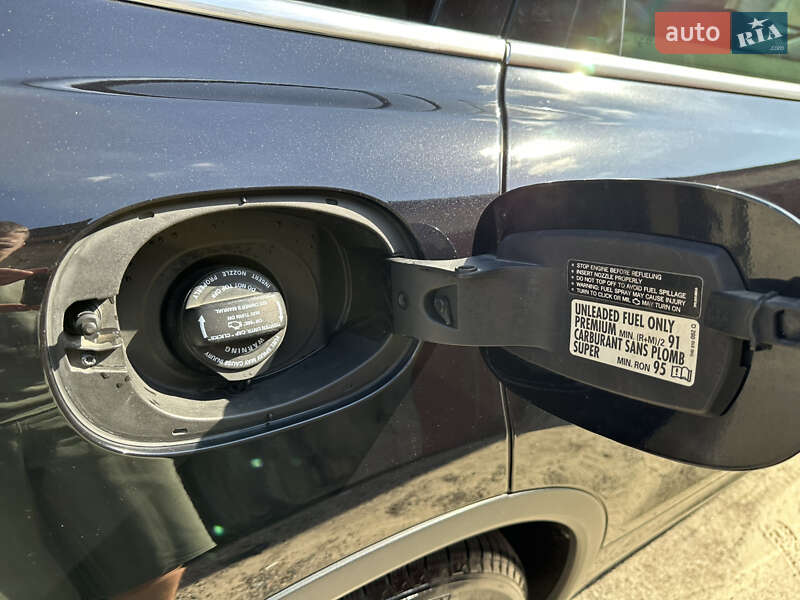 Внедорожник / Кроссовер Porsche Cayenne 2014 в Львове