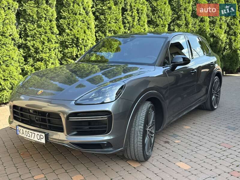 Внедорожник / Кроссовер Porsche Cayenne 2019 в 