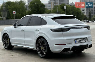 Внедорожник / Кроссовер Porsche Cayenne 2019 в 