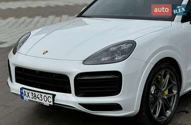 Внедорожник / Кроссовер Porsche Cayenne 2019 в 