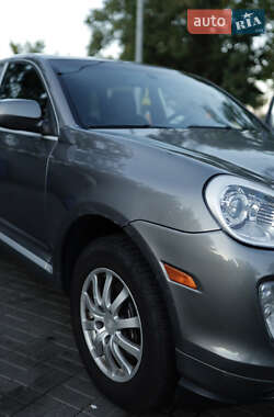 Внедорожник / Кроссовер Porsche Cayenne 2007 в 