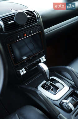 Внедорожник / Кроссовер Porsche Cayenne 2007 в 