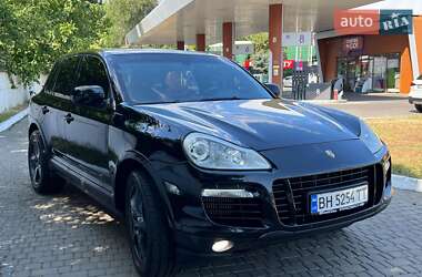 Внедорожник / Кроссовер Porsche Cayenne 2007 в 
