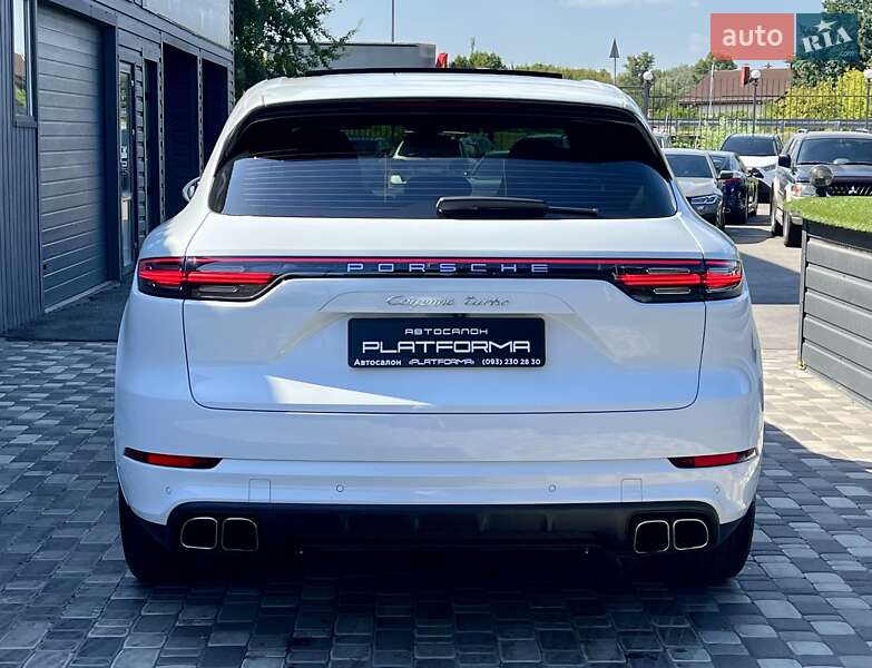 Внедорожник / Кроссовер Porsche Cayenne 2018 в Киеве