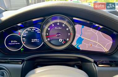 Внедорожник / Кроссовер Porsche Cayenne 2018 в 