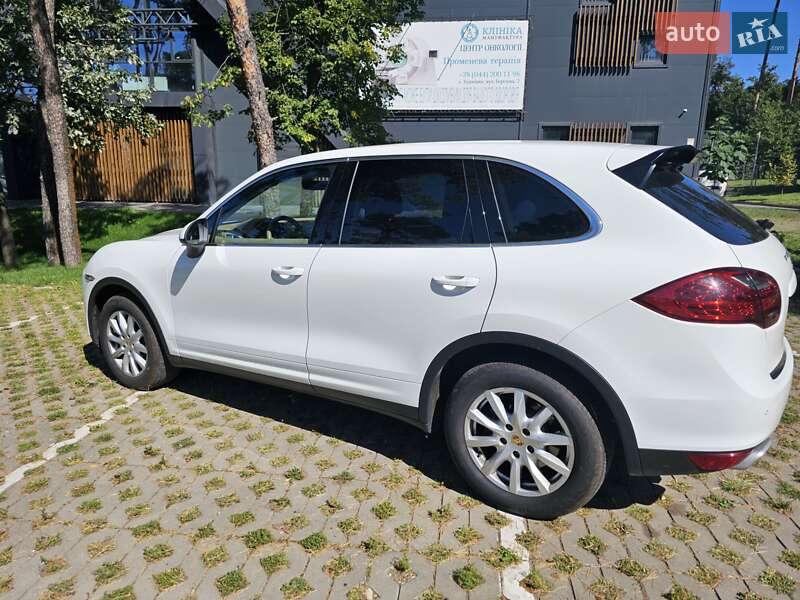 Позашляховик / Кросовер Porsche Cayenne 2012 в Києві фото 4 Позашляховик / Кросовер Porsche Cayenne 2012 в Києві