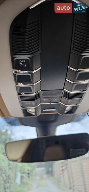 Позашляховик / Кросовер Porsche Cayenne 2012 в Києві фото 11 Позашляховик / Кросовер Porsche Cayenne 2012 в Києві