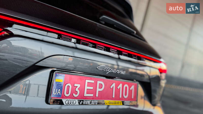 Внедорожник / Кроссовер Porsche Cayenne 2021 в Ровно фото 37 Внедорожник / Кроссовер Porsche Cayenne 2021 в Ровно