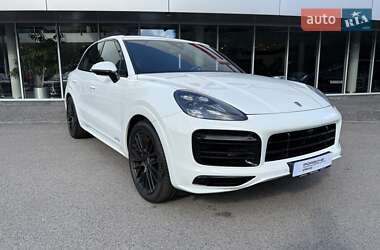 Внедорожник / Кроссовер Porsche Cayenne 2021 в Днепре