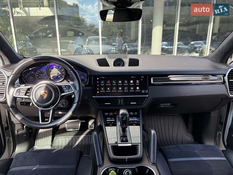Внедорожник / Кроссовер Porsche Cayenne 2021 в Днепре