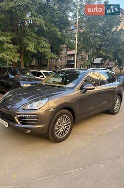 Внедорожник / Кроссовер Porsche Cayenne 2013 в 