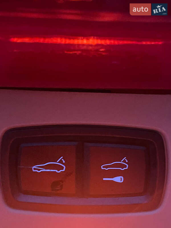 Внедорожник / Кроссовер Porsche Cayenne 2013 в Хмельницком