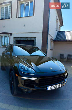 Porsche Cayenne 2014 Porsche Cayenne 2014