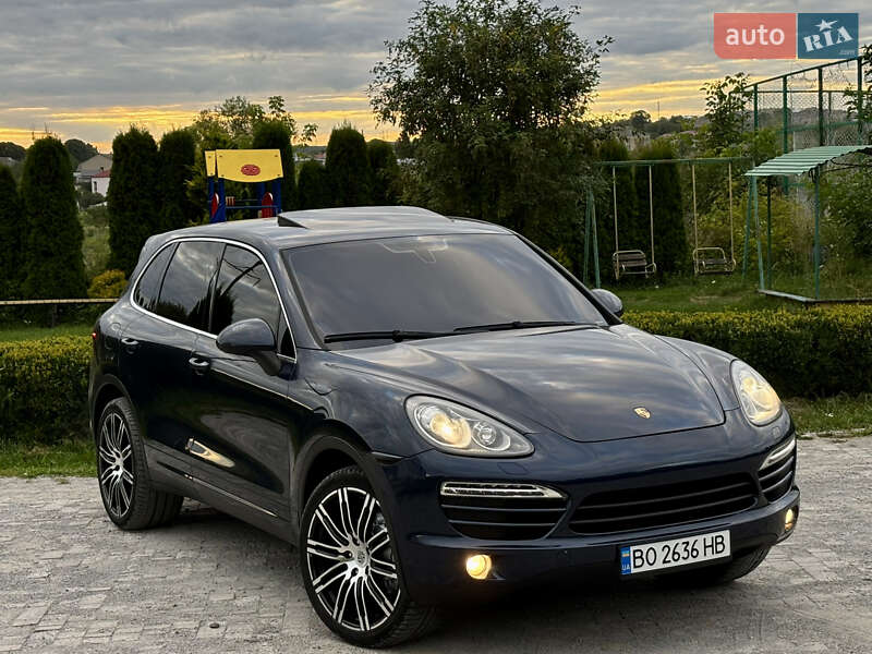 Porsche Cayenne 2011