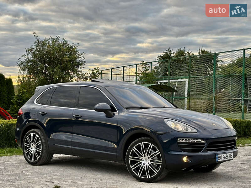 Внедорожник / Кроссовер Porsche Cayenne 2011 в Львове
