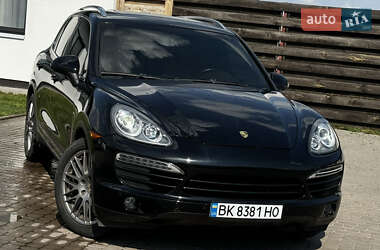Porsche Cayenne 2011 Porsche Cayenne 2011