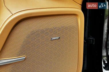 Внедорожник / Кроссовер Porsche Cayenne 2011 в 