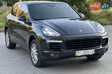 Внедорожник / Кроссовер Porsche Cayenne 2015 в Полтаве