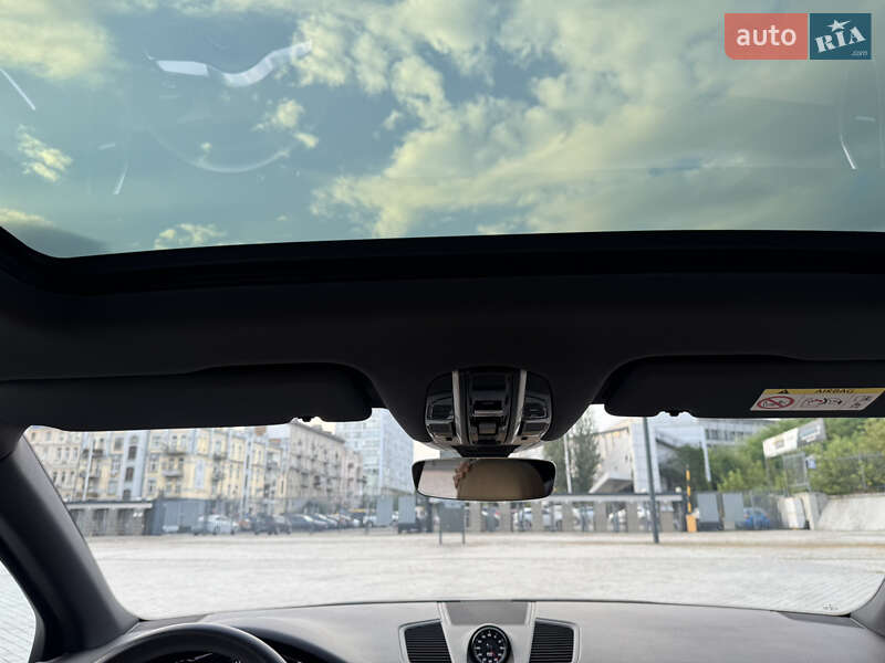 Внедорожник / Кроссовер Porsche Cayenne 2018 в Киеве