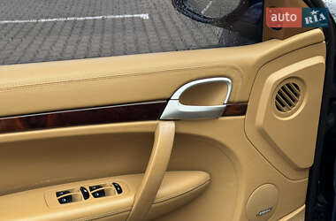 Внедорожник / Кроссовер Porsche Cayenne 2008 в 