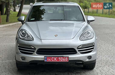 Внедорожник / Кроссовер Porsche Cayenne 2013 в 