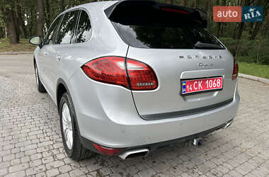 Внедорожник / Кроссовер Porsche Cayenne 2013 в 