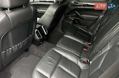 Внедорожник / Кроссовер Porsche Cayenne 2013 в 