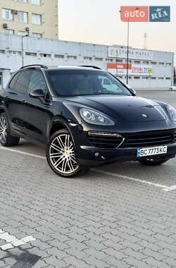 Позашляховик / Кросовер Porsche Cayenne 2011 в Львові