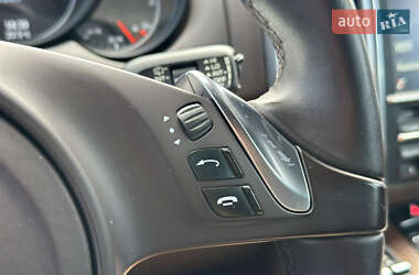 Внедорожник / Кроссовер Porsche Cayenne 2013 в 
