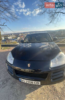 Позашляховик / Кросовер Porsche Cayenne 2007 в 
