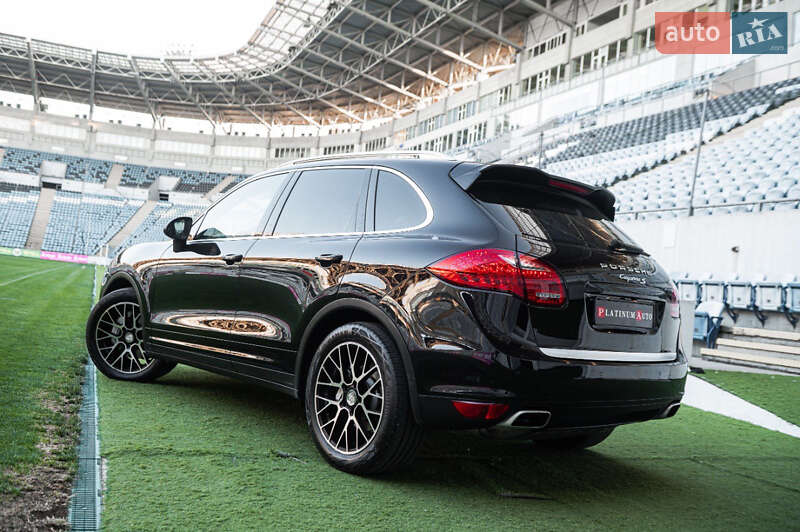 Позашляховик / Кросовер Porsche Cayenne 2010 в Одесі фото 16 Позашляховик / Кросовер Porsche Cayenne 2010 в Одесі