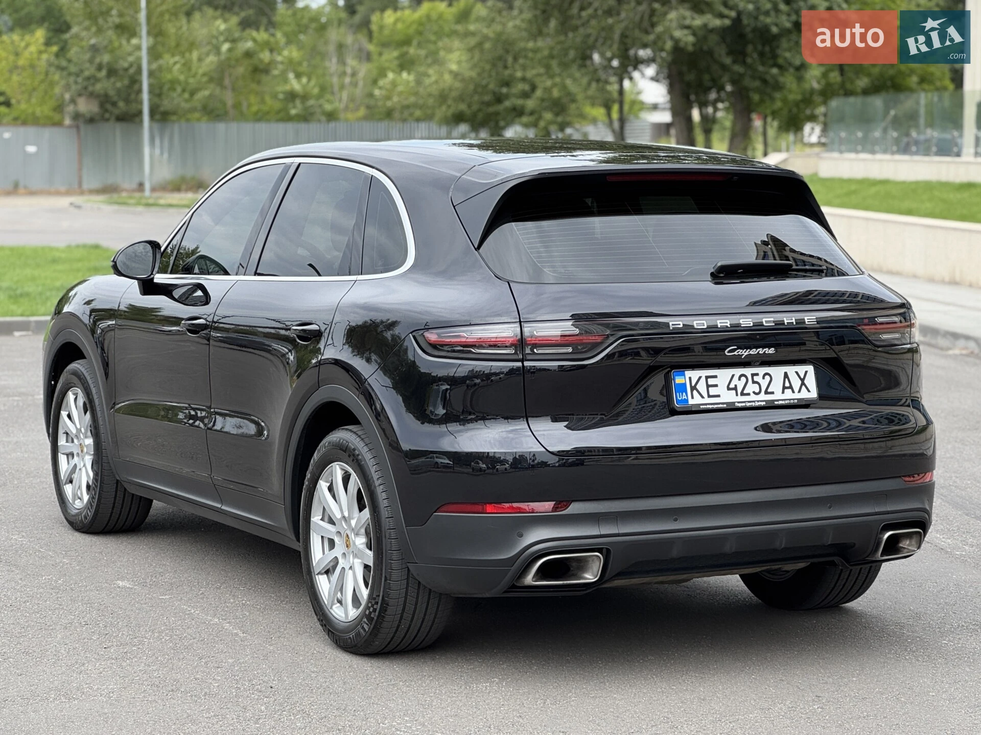 2018 Porsche Cayenne - мініатюра 3