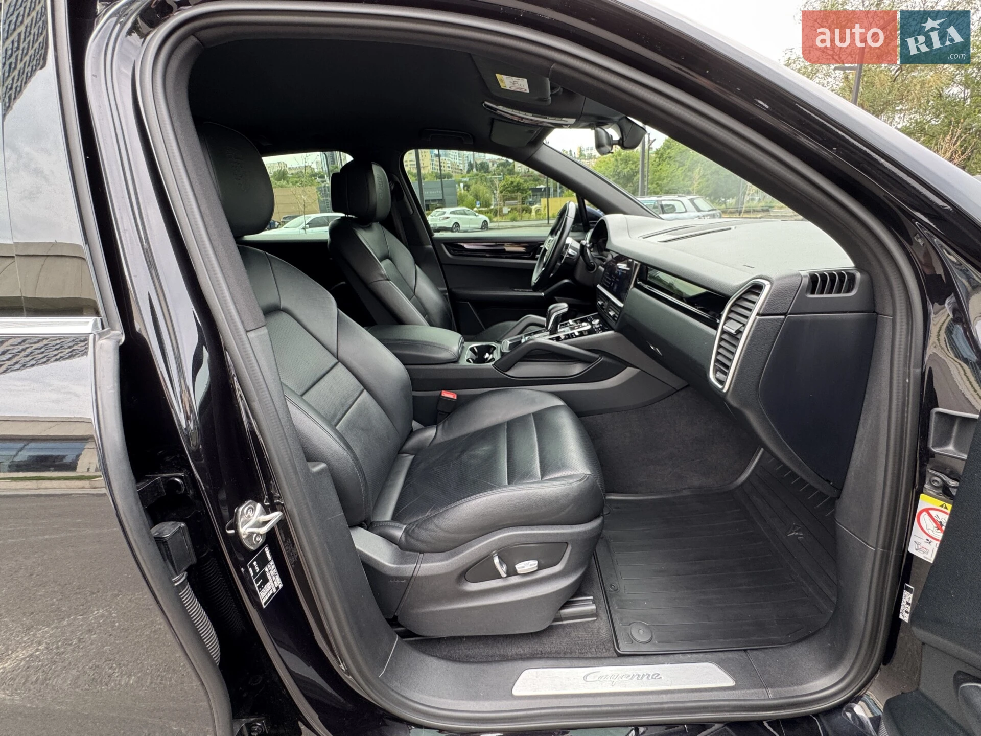 2018 Porsche Cayenne - мініатюра 13