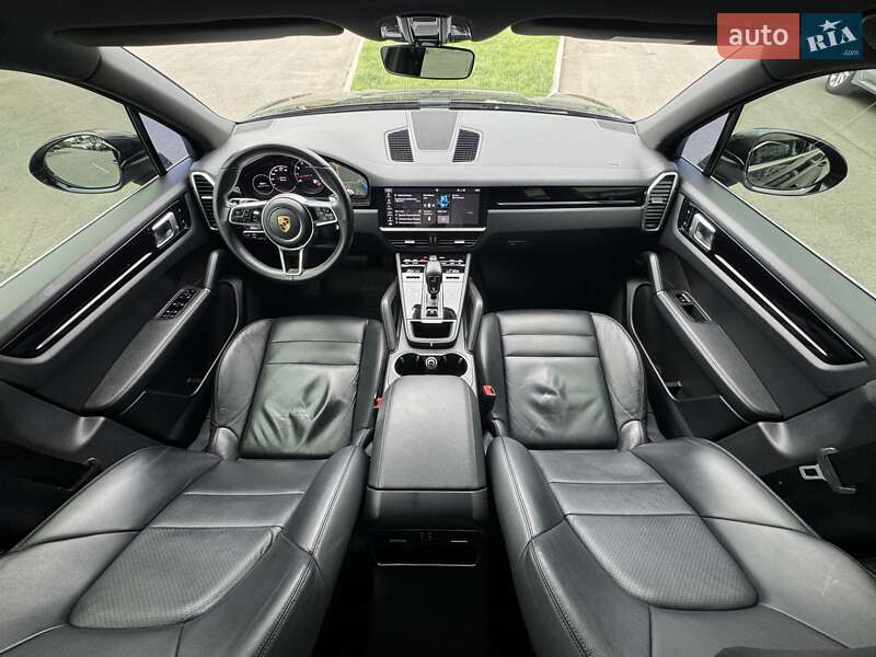 Позашляховик / Кросовер Porsche Cayenne 2018 в Дніпрі
