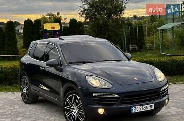 Внедорожник / Кроссовер Porsche Cayenne 2011 в Львове