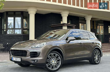Porsche Cayenne 2015