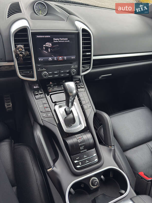 Позашляховик / Кросовер Porsche Cayenne 2017 в Києві фото 13 Позашляховик / Кросовер Porsche Cayenne 2017 в Києві