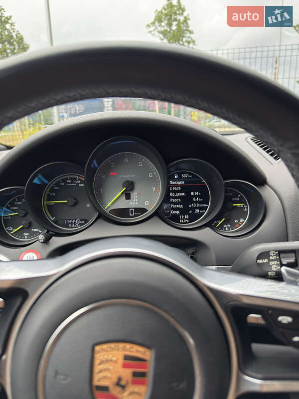 Позашляховик / Кросовер Porsche Cayenne 2017 в Києві фото 25 Позашляховик / Кросовер Porsche Cayenne 2017 в Києві